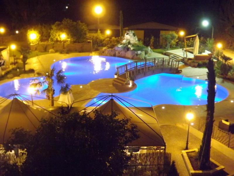 Relais Il Postiglione - Antica Posta Dei Chigi Hotel Campagnano Di Roma Eksteriør billede